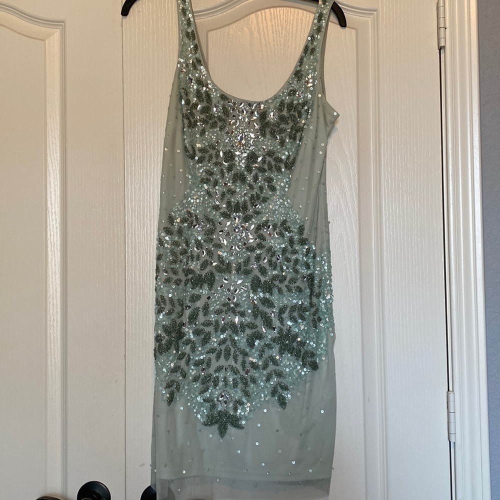 NWT Adrianna Papell Beaded Cocktail Dress Size 10